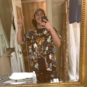 Meet your Posher, Skyler